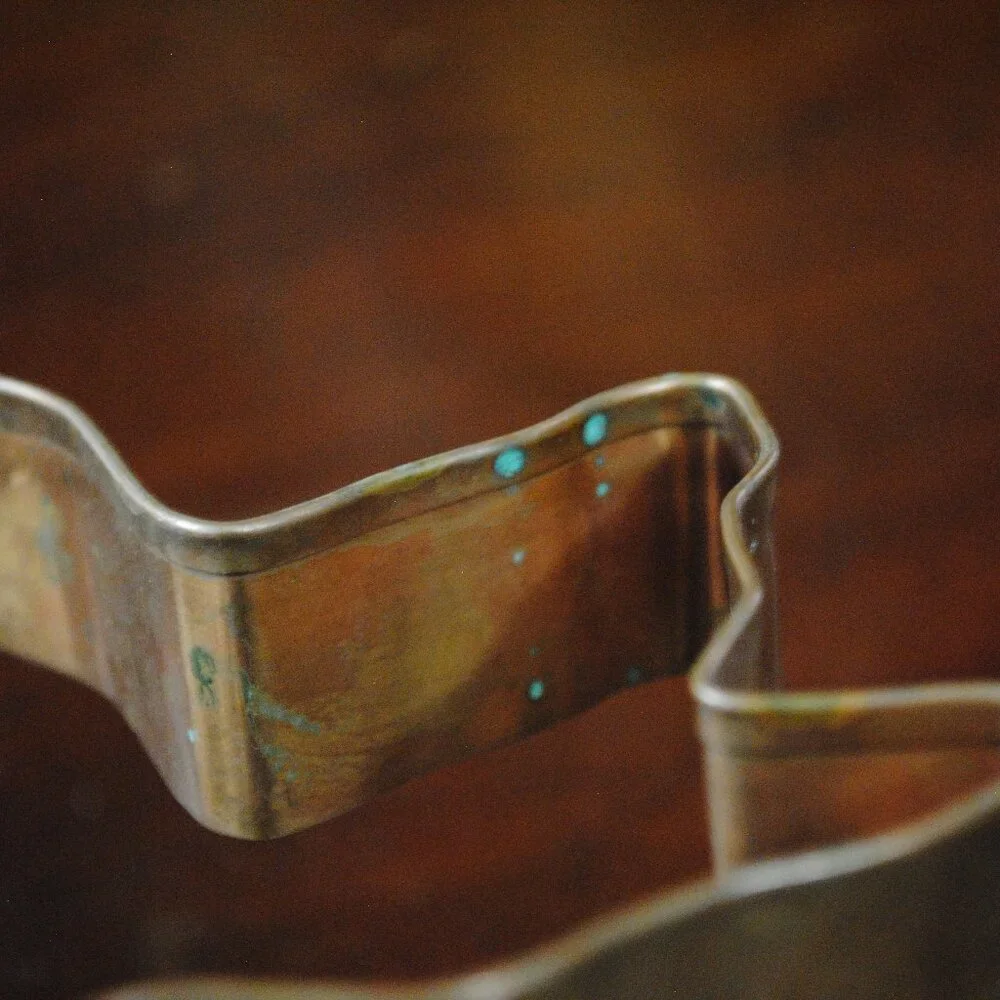 Vintage Lage Leaf Cookie / Cake Cutter